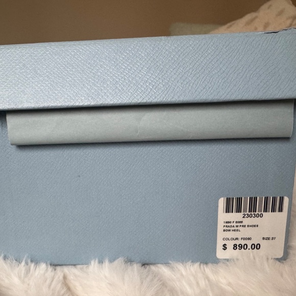 Prada slingback floral pumps - Picture 6 of 7